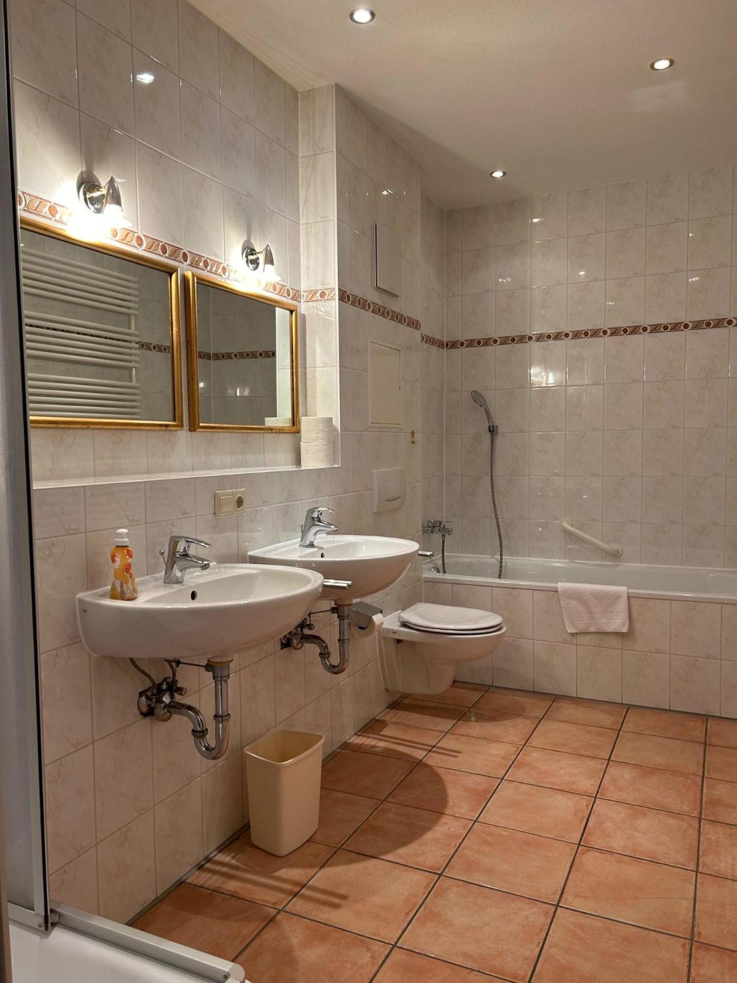 Gabi Mit Pool Und Sauna Übersee Екстериор снимка